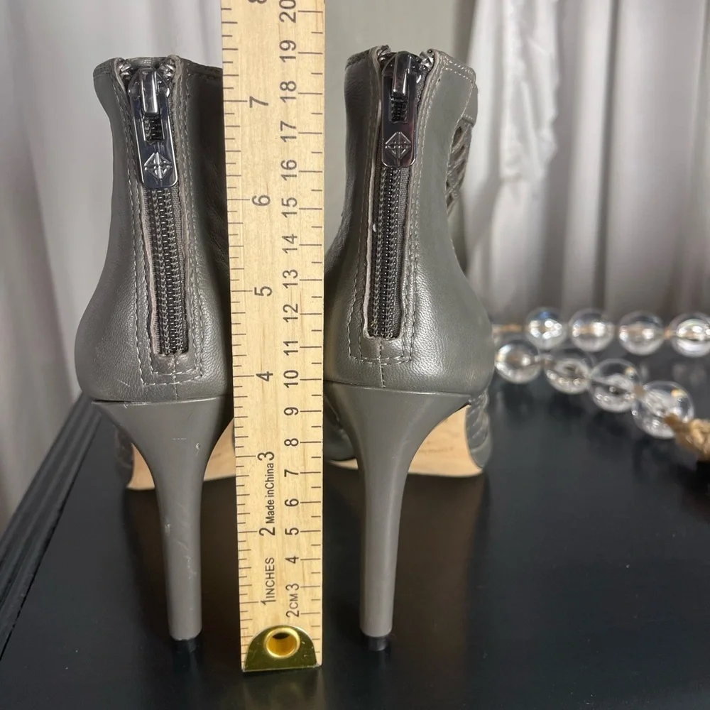 Antonio Melani Gray Ankle Boots Size 10